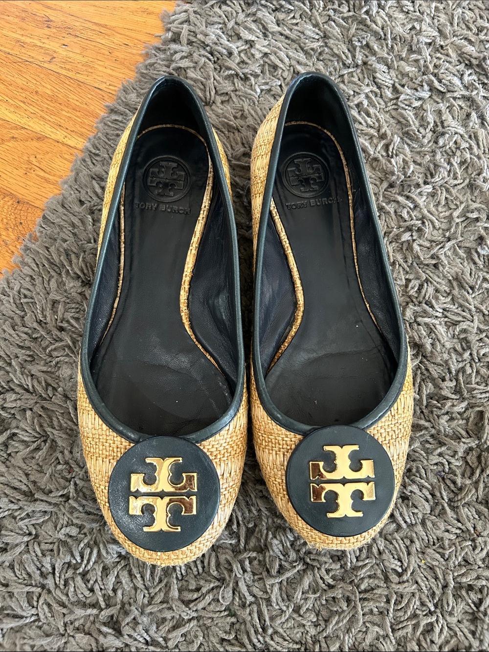 Tory Burch Reva Raffia Ballet Flats Tan with Black Trim & Gold Logo Size 9 - Picture 2 of 11